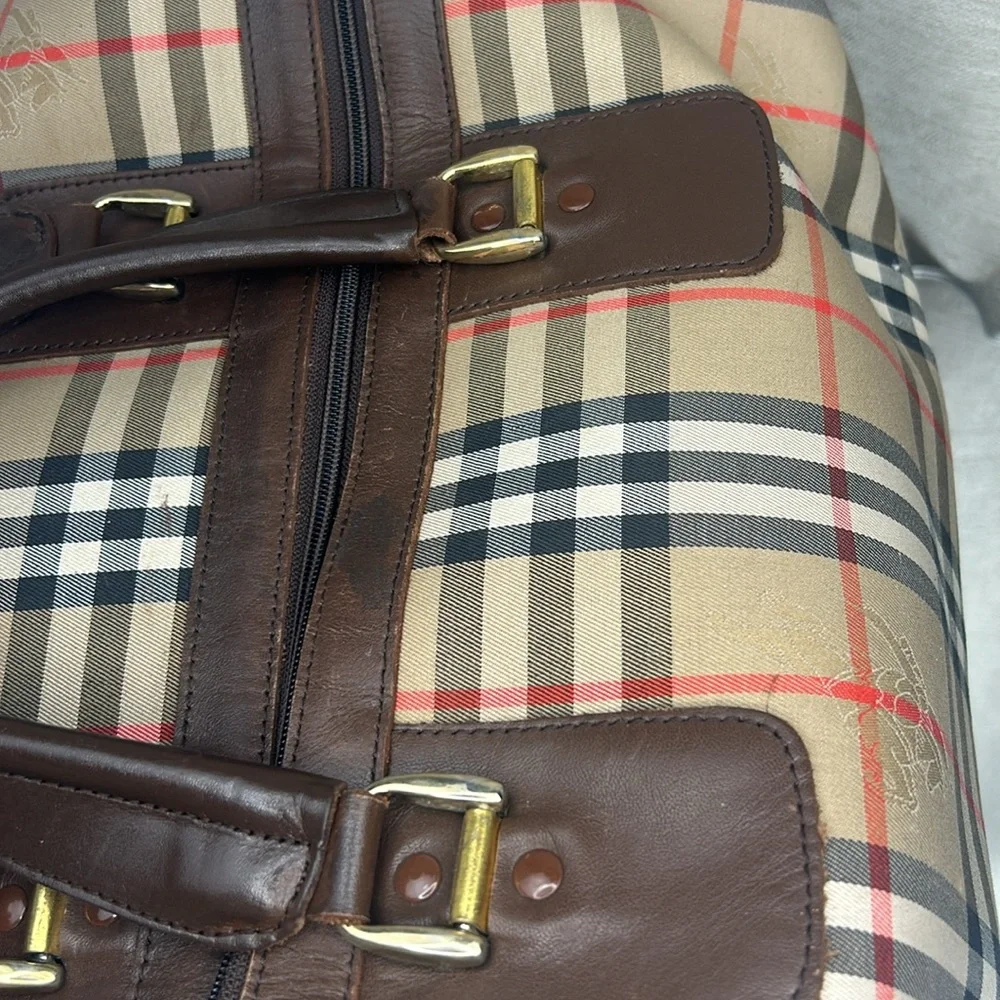 Burberry House Check Boston Bag